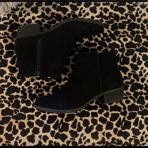 Vince Camuto booties